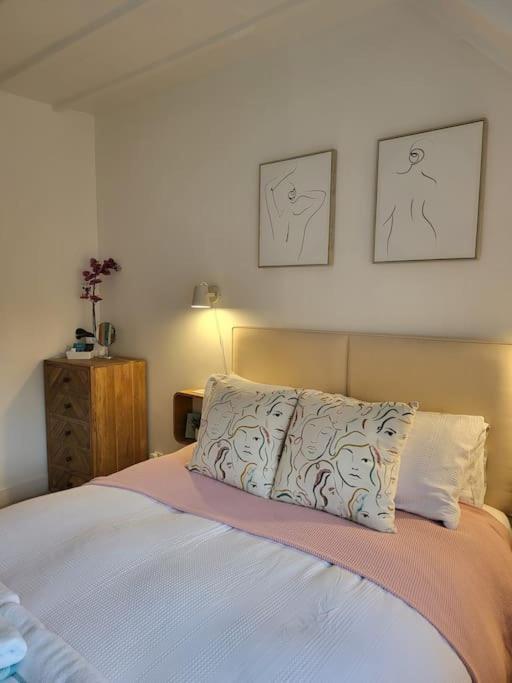 Host & Stay - Clara Cottage Bretforton ภายนอก รูปภาพ