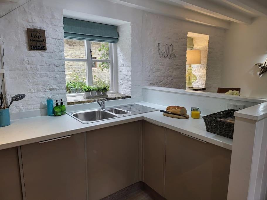Host & Stay - Clara Cottage Bretforton ภายนอก รูปภาพ